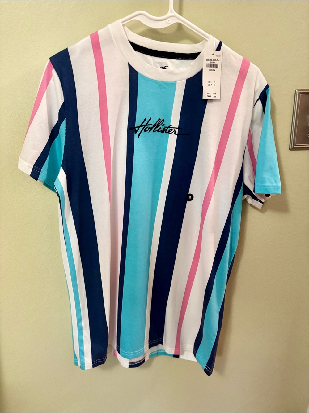New with Tags!! Men’s Hollister Multi-Stripe Crewneck T-Shirt.